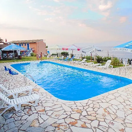 Corfu 2* Μπενίτσες